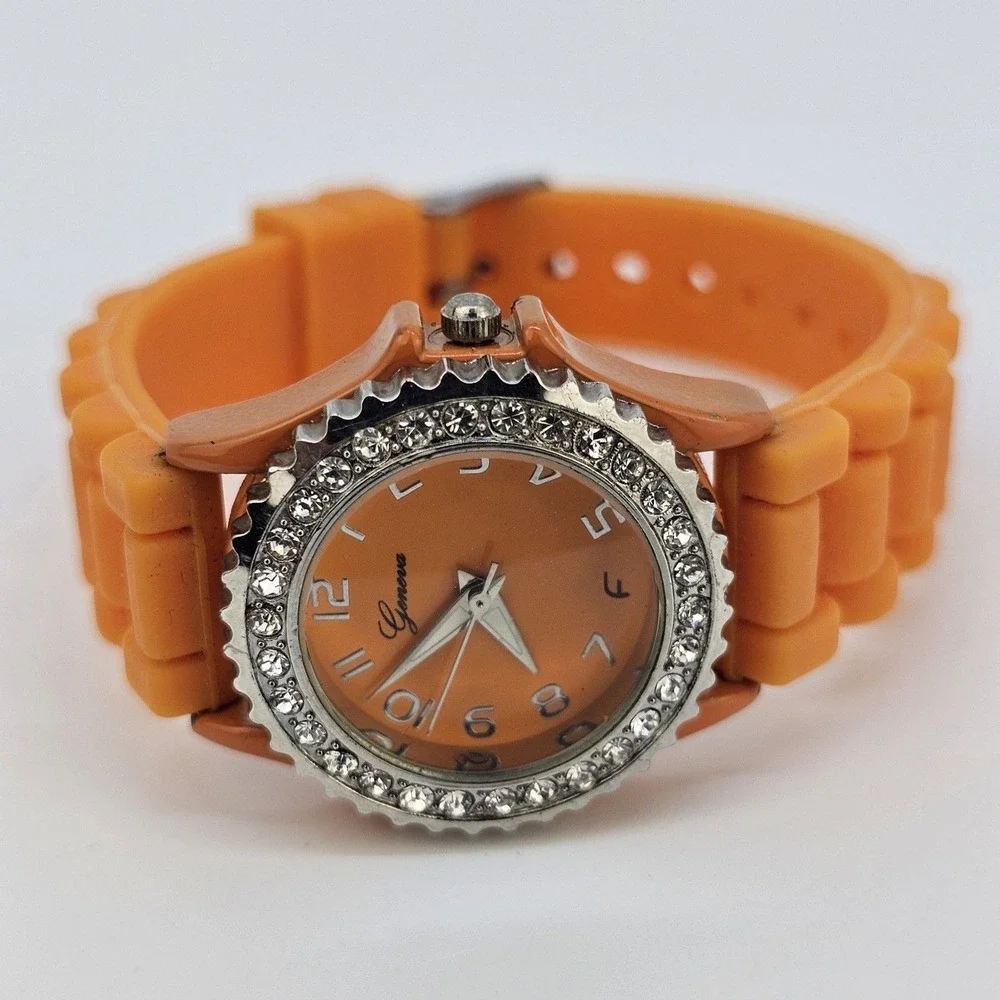 30MM Watch Women Orange Dial Crystal Bezel‎ Orange Plastic Bands New Battery